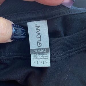 Gildan Softstyle Black T-Shirt with Tag